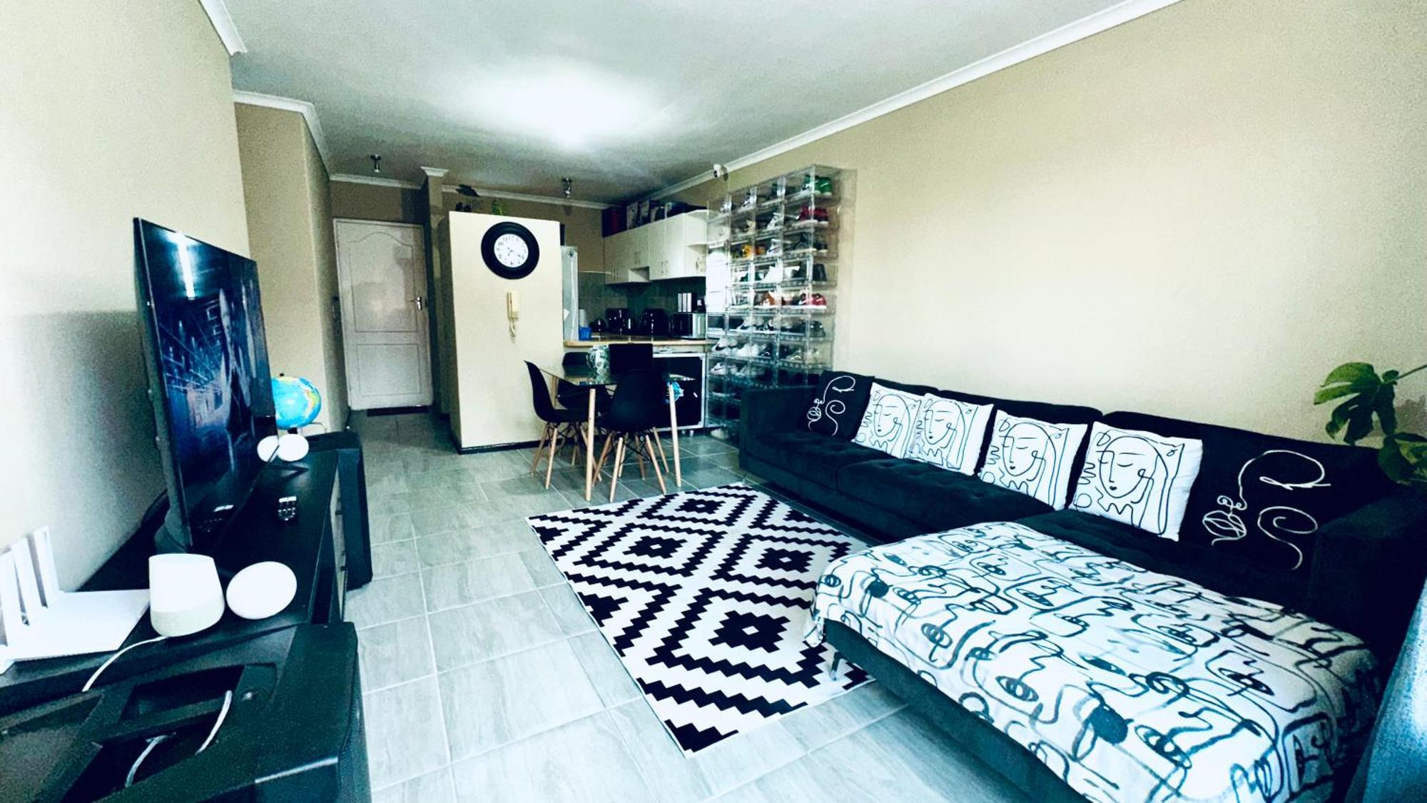20 On Asrin Mews Séjour chez l'habitant Le Cap